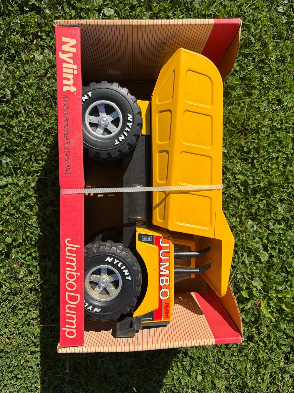 Nylint NEW Vintage Jumbo Dump Truck - Steel No. 9510